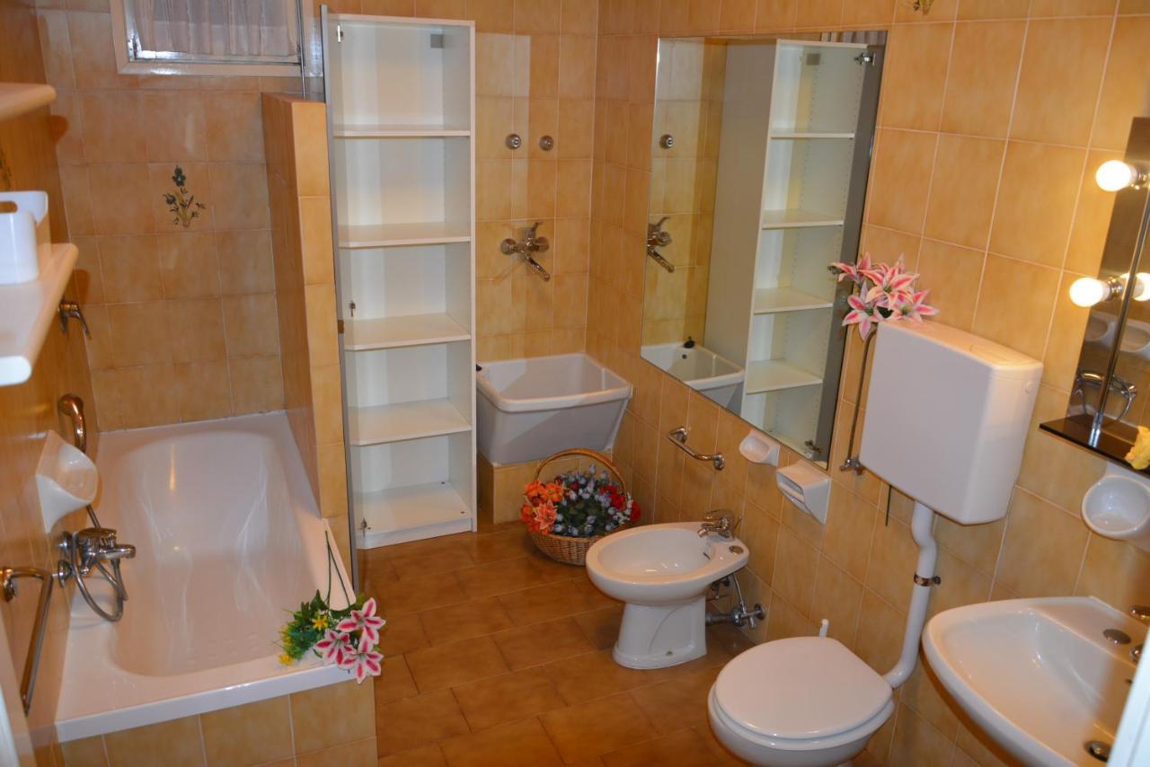 Casa Del Sole Aparthotel Colico Kültér fotó