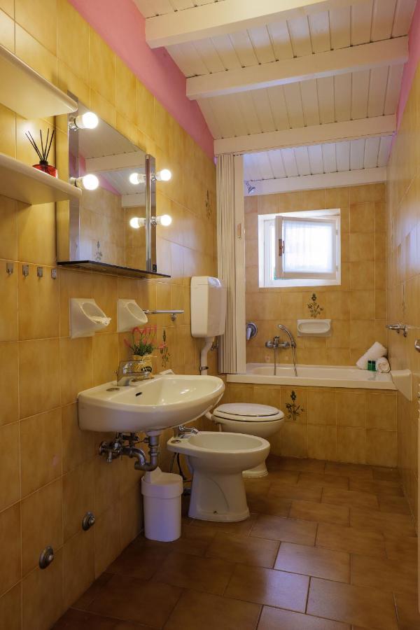 Casa Del Sole Aparthotel Colico Kültér fotó
