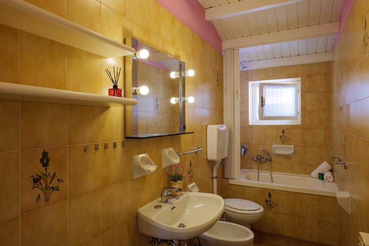 Casa Del Sole Aparthotel Colico Kültér fotó